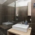 E14 디자인 호스텔 *