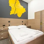E14 디자인 호스텔 *