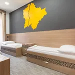 호스텔 E14 디자인 *