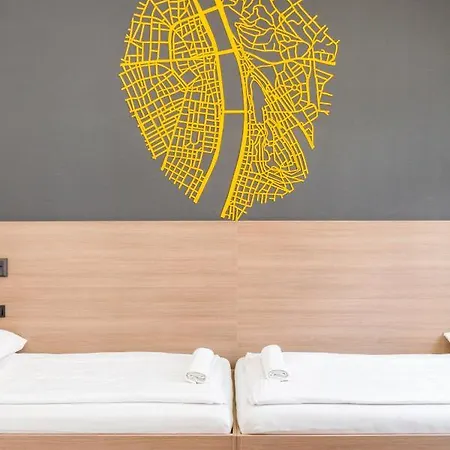 Hostel E14 Design *