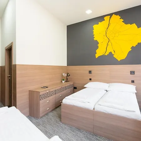 Hostel E14 Design *