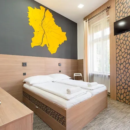 Hostel E14 Design