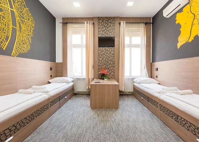 Hostel E14 Design *