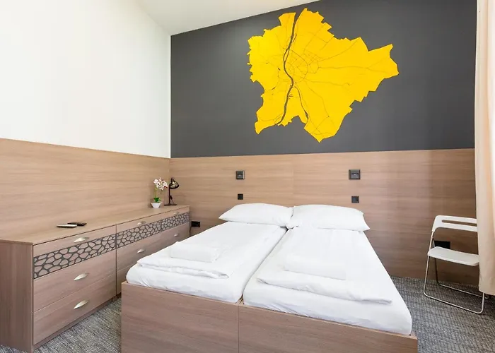 Hostel E14 Design