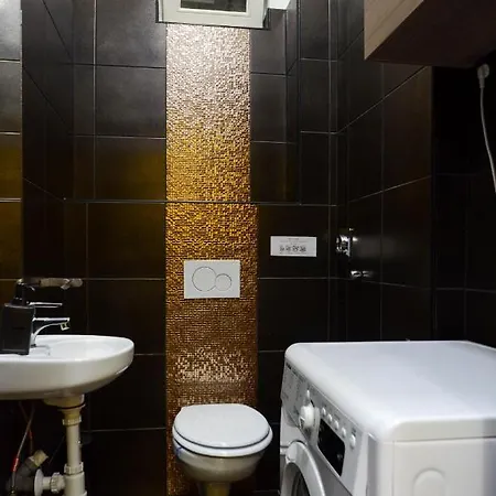 Albergue E14 Design *